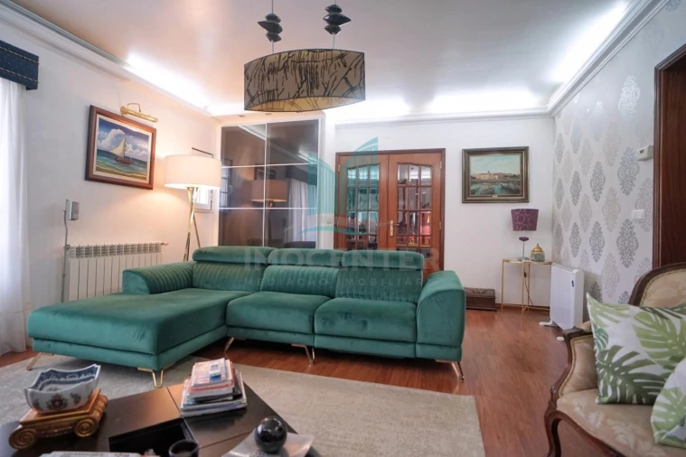 Apartamento T3 para Venda em Buarcos Foto 2