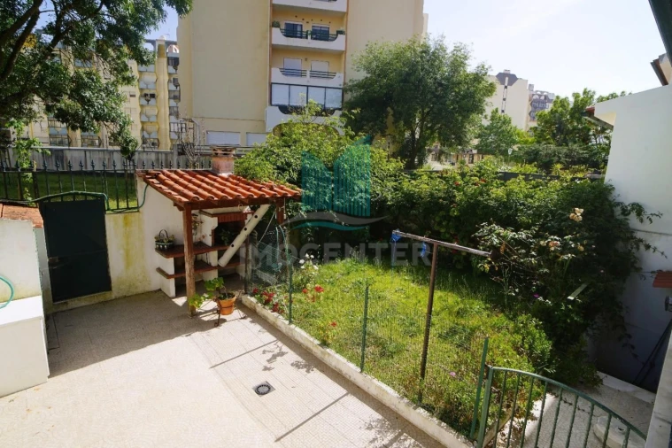 Apartamento T3 para Venda em Buarcos Foto 28