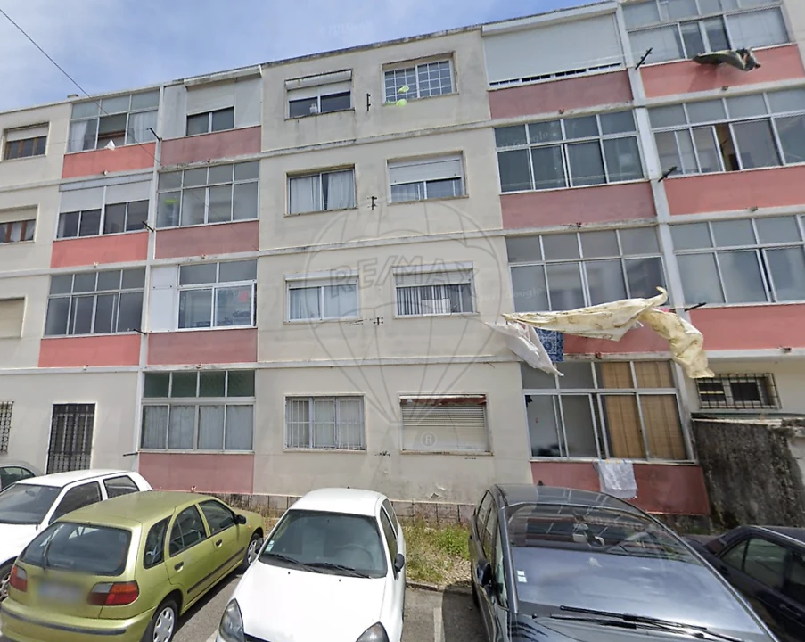 Apartamento T2 para Venda em Santa Maria e São Miguel, São Martinho, São Pedro Penaferrim Foto 2