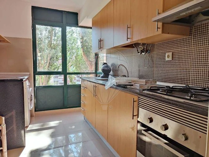 Apartamento T1 para Venda em Massamá e Monte Abraão Foto 6