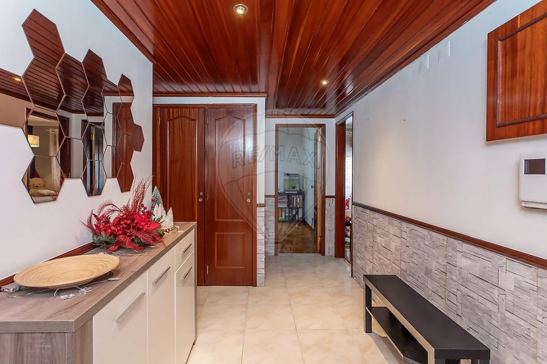 Apartamento T3 para Venda em Alverca do Ribatejo e Sobralinho Foto 26