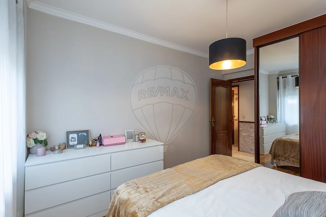 Apartamento T3 para Venda em Alverca do Ribatejo e Sobralinho Foto 9