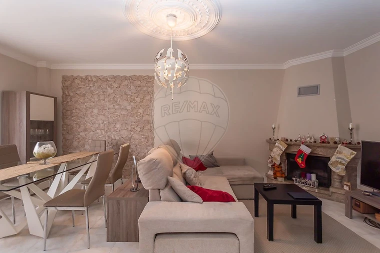 Apartamento T3 para Venda em Alverca do Ribatejo e Sobralinho Foto 15