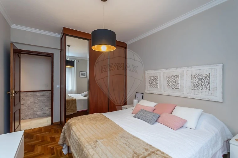 Apartamento T3 para Venda em Alverca do Ribatejo e Sobralinho Foto 8