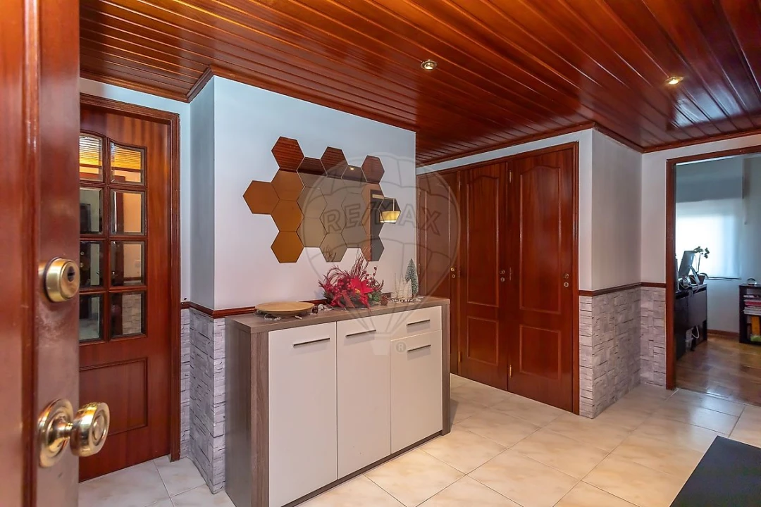 Apartamento T3 para Venda em Alverca do Ribatejo e Sobralinho Foto 25