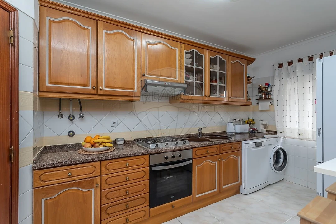 Apartamento T3 para Venda em Alverca do Ribatejo e Sobralinho Foto 12