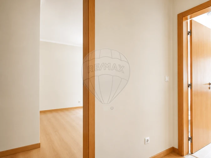 Apartamento T2 para Venda em Vila Franca de Xira Foto 2