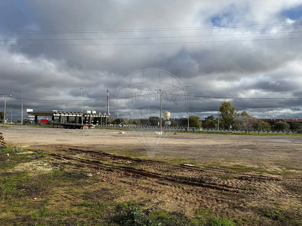 Apartamento T2 para Venda em Vila Franca de Xira Foto 6