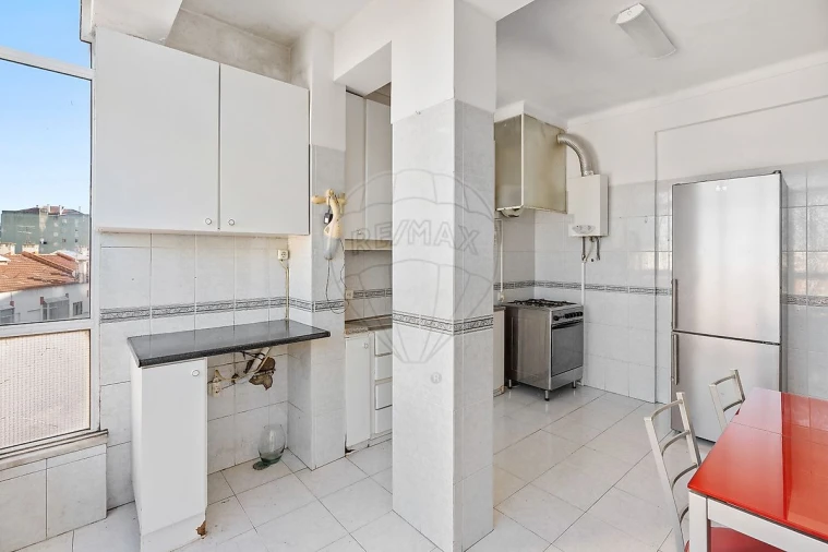 Apartamento T1 para Venda em Venteira Foto 15