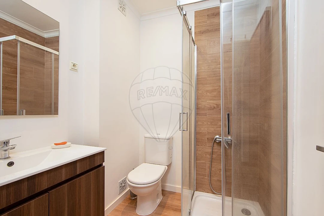 Apartamento T3 para Arrendamento em Moita Foto 23