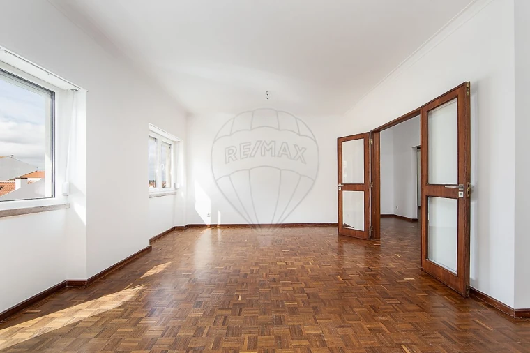 Apartamento T3 para Arrendamento em Moita Foto 3