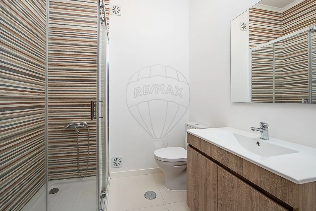 Apartamento T3 para Arrendamento em Moita Foto 22