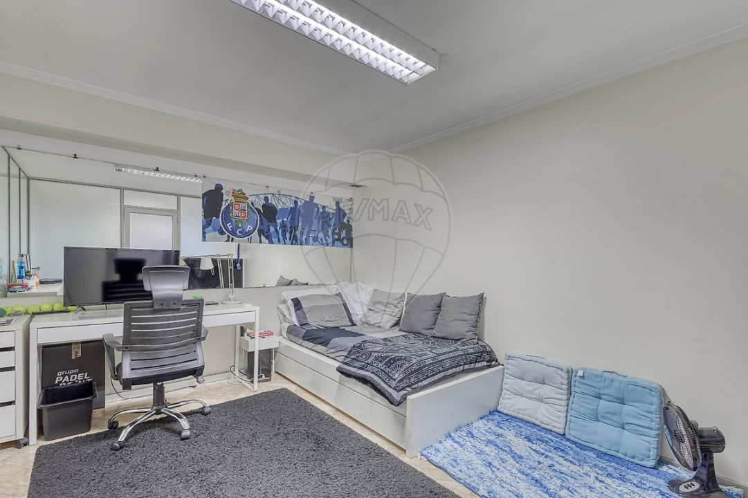 Negócio para Venda em Mafamude e Vilar do Paraíso Foto 20