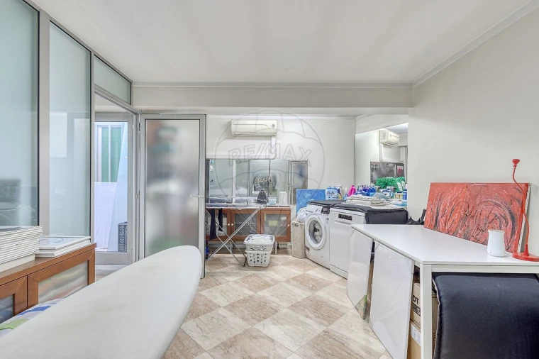 Negócio para Venda em Mafamude e Vilar do Paraíso Foto 24