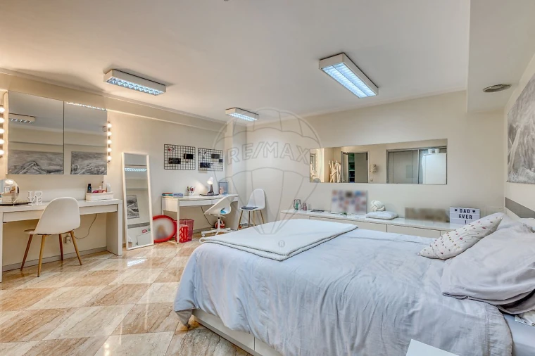 Negócio para Venda em Mafamude e Vilar do Paraíso Foto 16