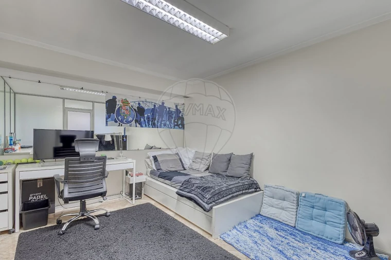 Negócio para Venda em Mafamude e Vilar do Paraíso Foto 20