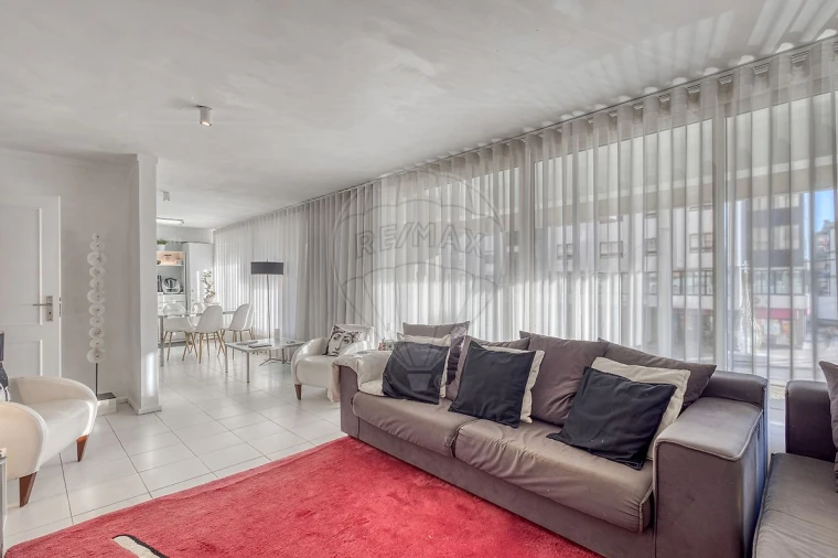 Negócio para Venda em Mafamude e Vilar do Paraíso Foto 7