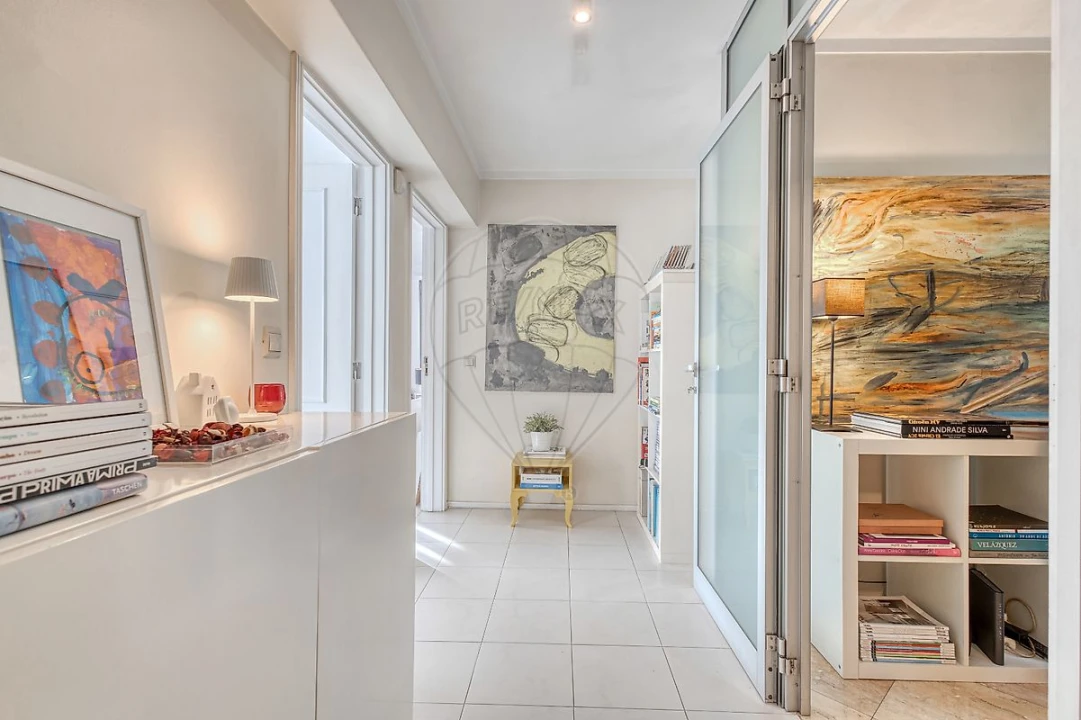 Negócio para Venda em Mafamude e Vilar do Paraíso Foto 2