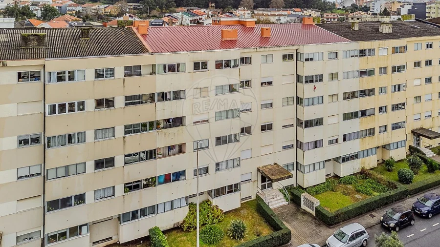 Apartamento T1 para Venda em São Mamede de Infesta e Senhora da Hora Foto 2