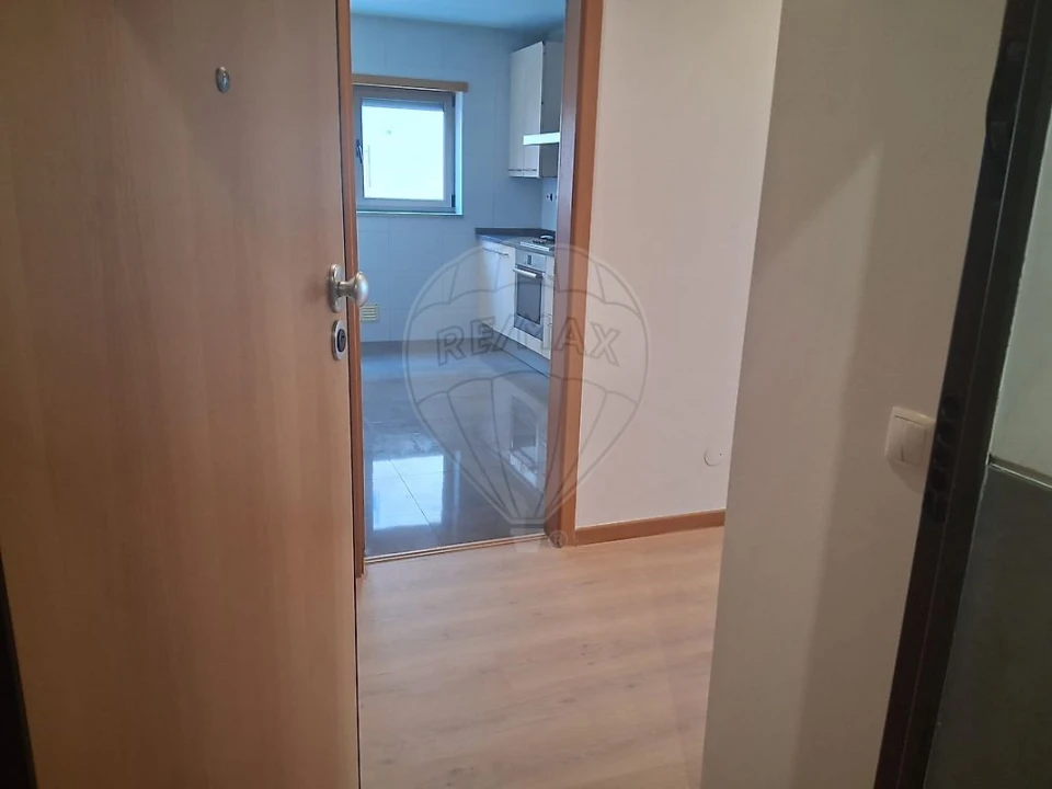 Apartamento T2 para Venda em Canidelo Foto 5