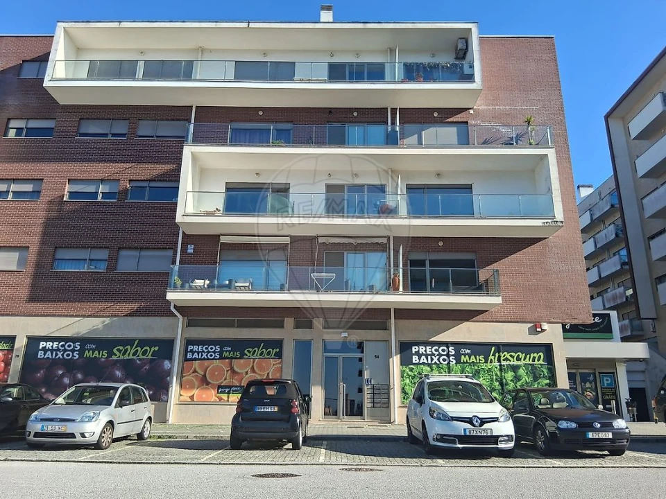 Apartamento T2 para Venda em Canidelo Foto 1