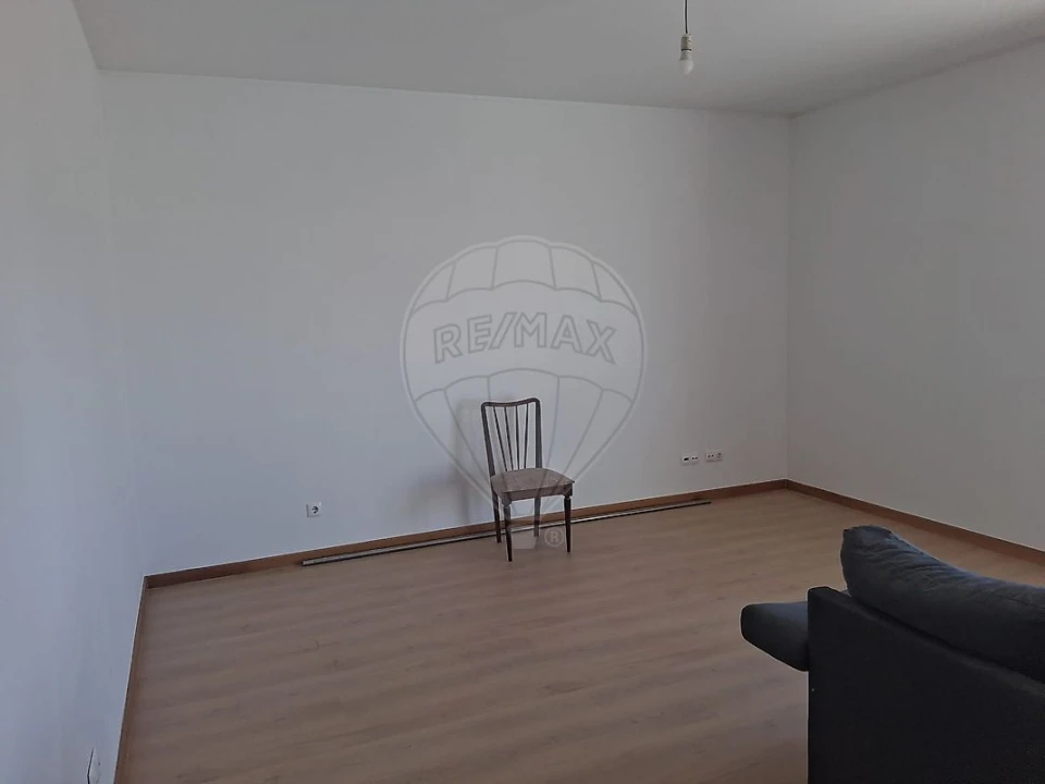 Apartamento T2 para Venda em Canidelo Foto 11