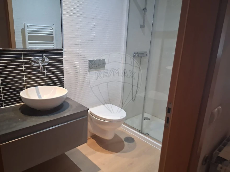 Apartamento T2 para Venda em Canidelo Foto 23