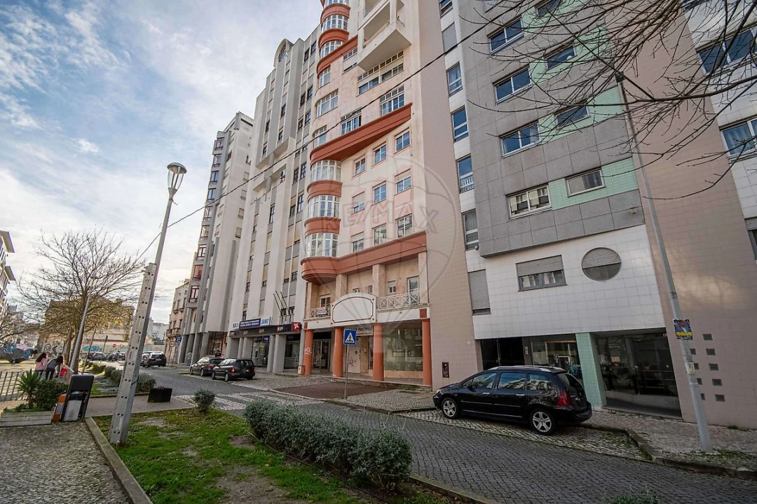 Apartamento T3 para Venda em Nossa Senhora do Pópulo, Coto e São Gregório Foto 2