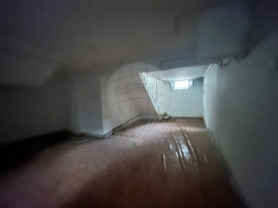 Loja para Arrendamento em Algés, Linda-A-Velha e Cruz Quebrada-Dafundo Foto 12