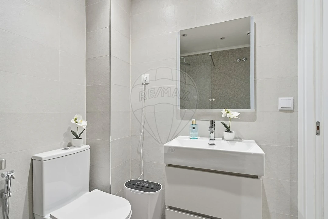 Apartamento T2 para Venda em Póvoa de Santo Adrião e Olival Basto Foto 15