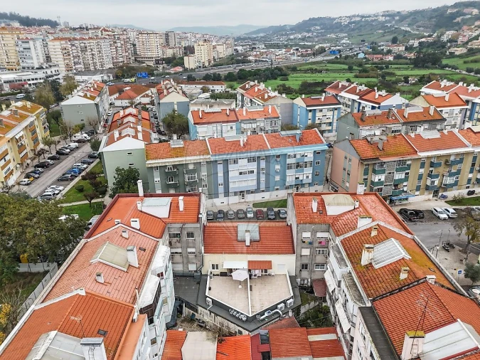 Apartamento T2 para Venda em Póvoa de Santo Adrião e Olival Basto Foto 22