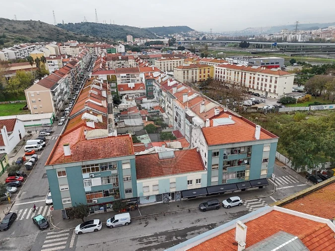 Apartamento T2 para Venda em Póvoa de Santo Adrião e Olival Basto Foto 21