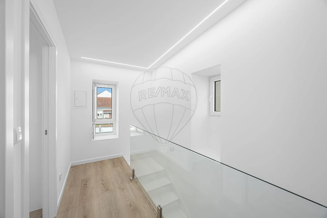 Moradia T2 para Venda em Ramalhal Foto 9