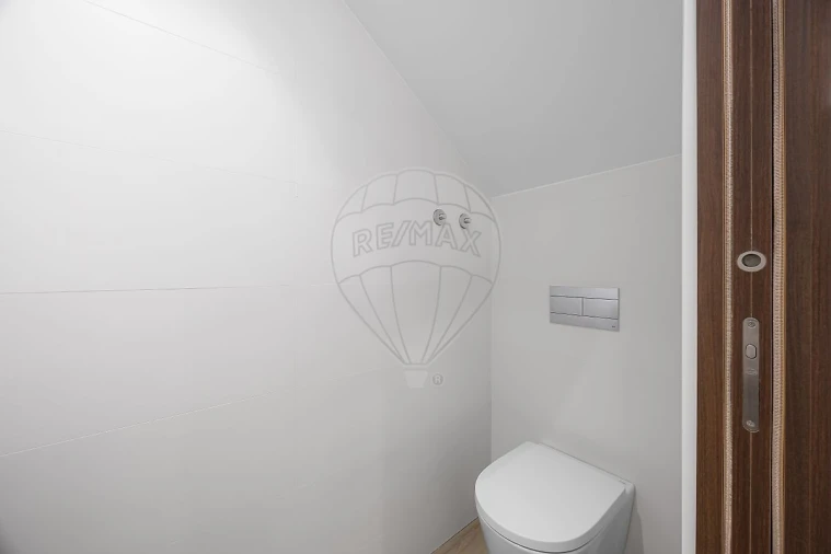 Moradia T2 para Venda em Ramalhal Foto 16