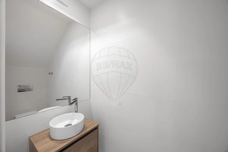 Moradia T2 para Venda em Ramalhal Foto 15