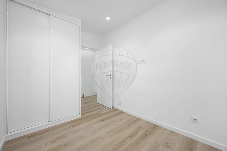 Moradia T2 para Venda em Ramalhal Foto 11