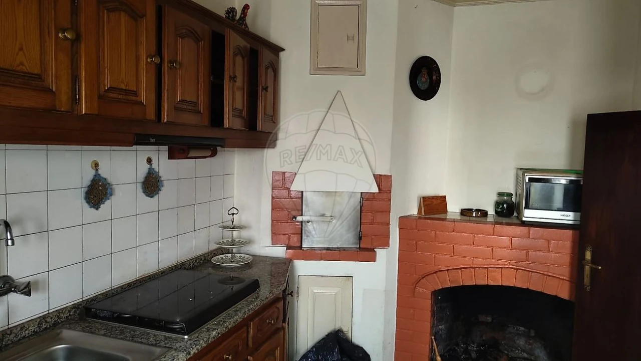 Moradia T4 para Venda em Cepelos Foto 18