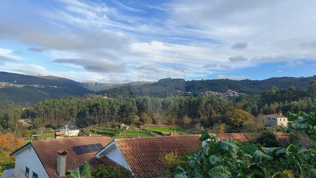 Moradia T4 para Venda em Cepelos Foto 22