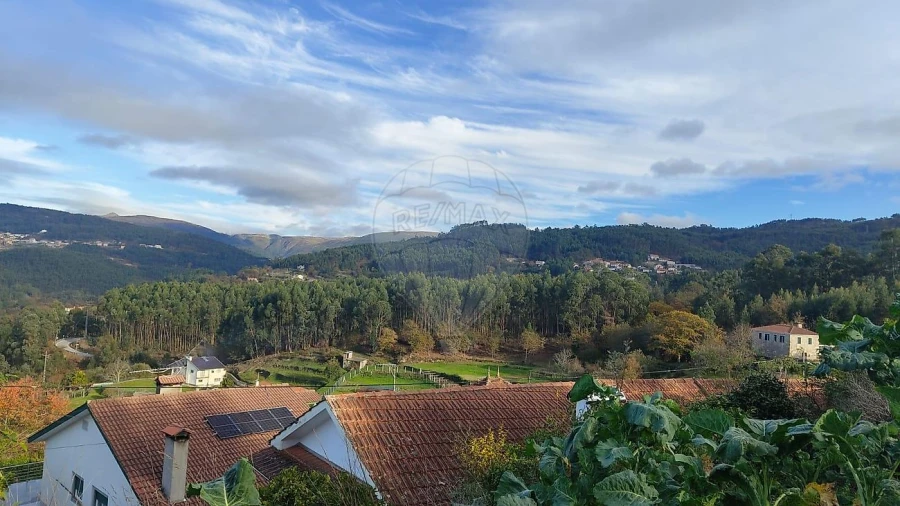 Moradia T4 para Venda em Cepelos Foto 22