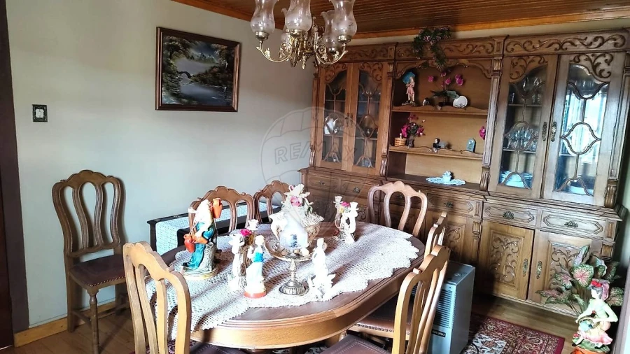 Moradia T4 para Venda em Cepelos Foto 26