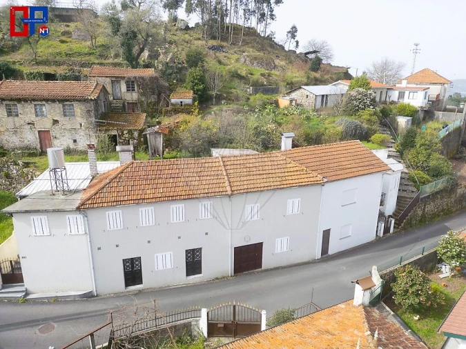 Moradia T4 para Venda em Cepelos Foto 3