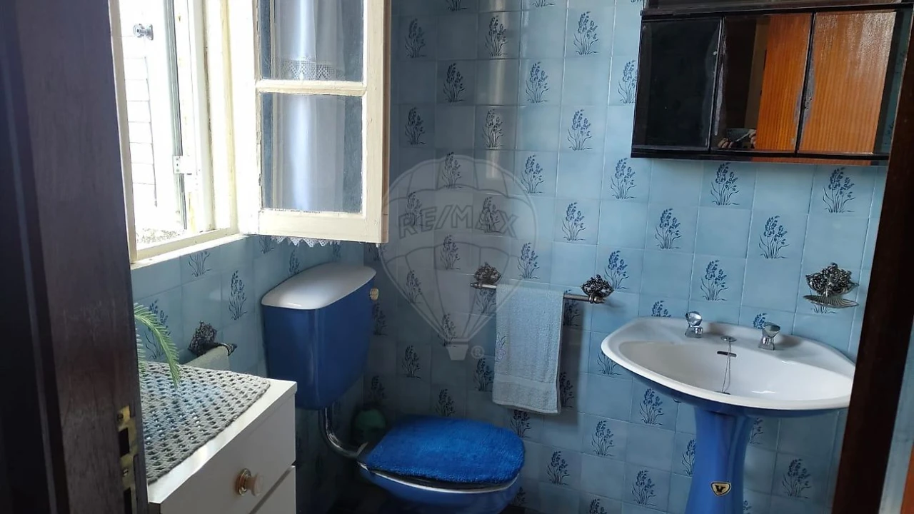 Moradia T4 para Venda em Cepelos Foto 24