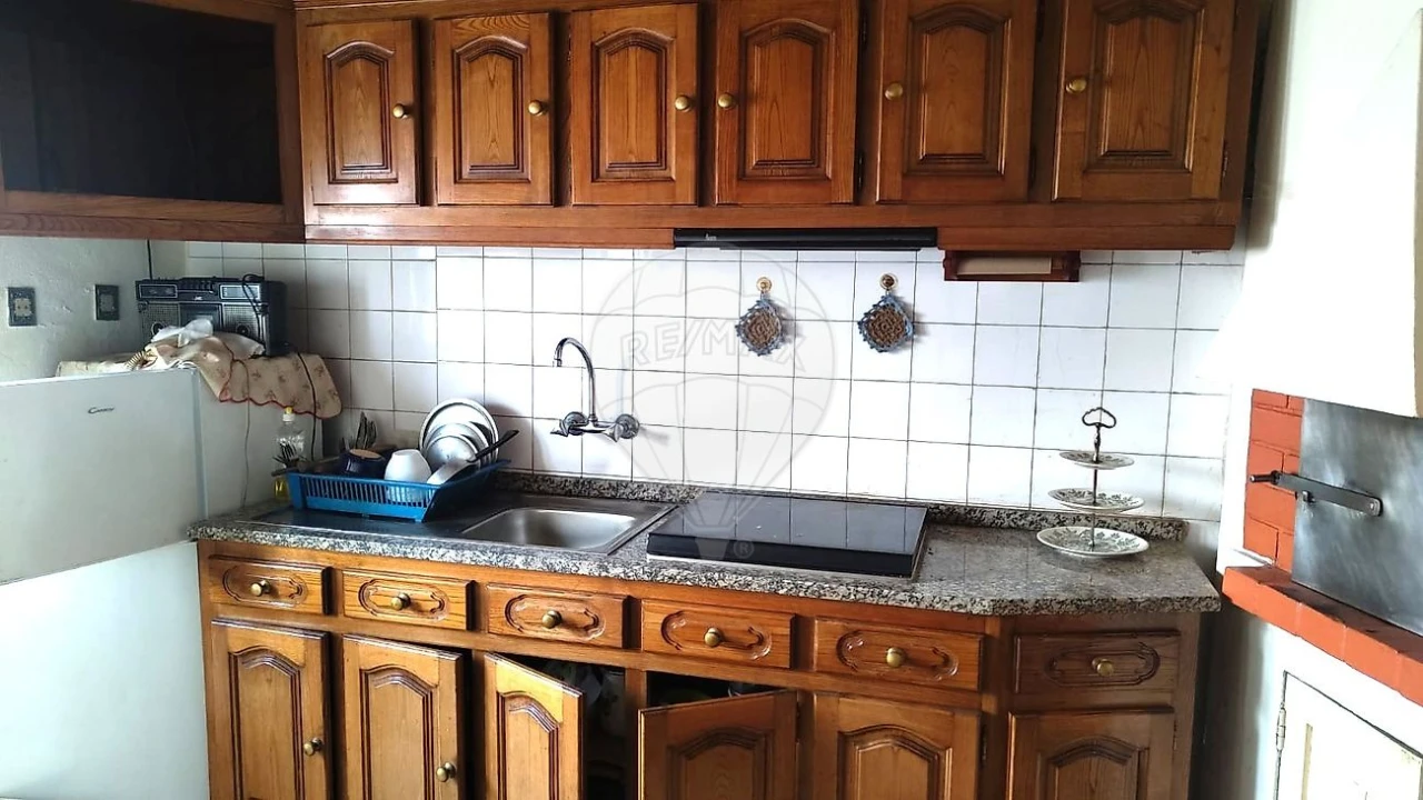 Moradia T4 para Venda em Cepelos Foto 21