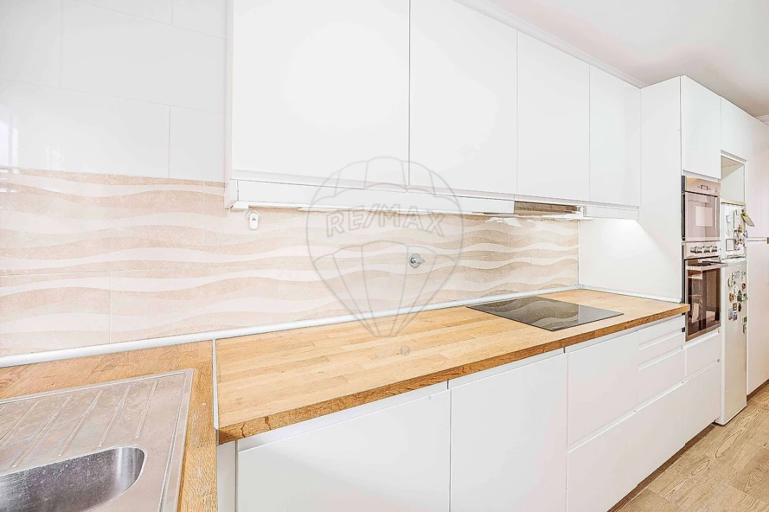 Apartamento T3 para Venda em Mina de Água Foto 1