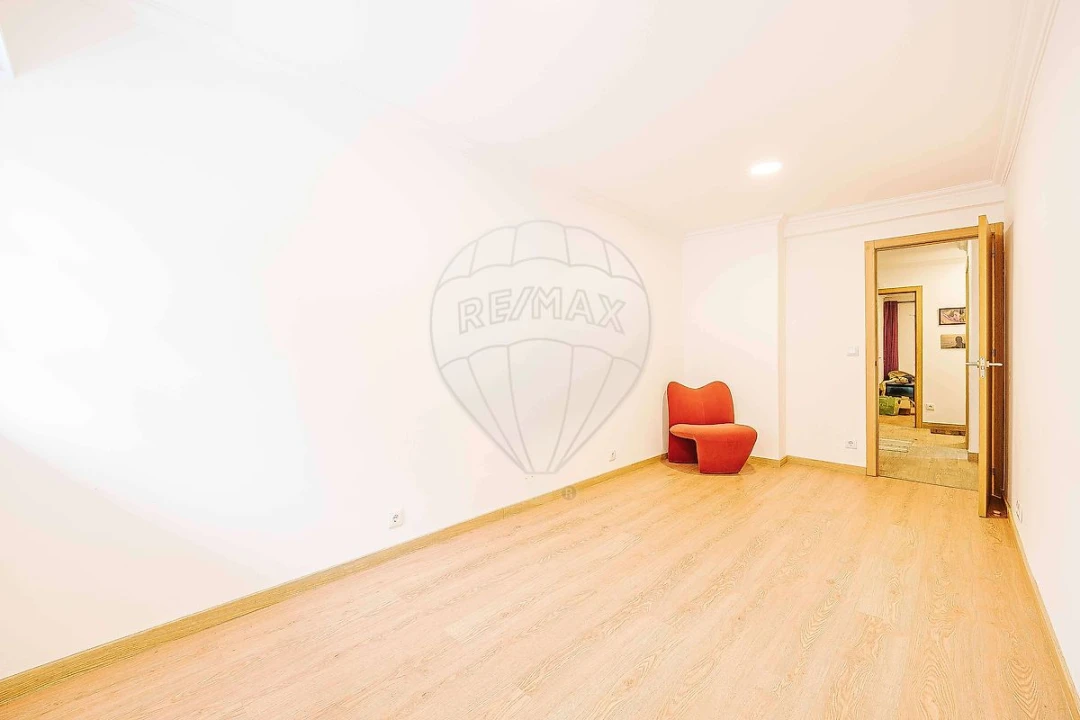 Apartamento T3 para Venda em Mina de Água Foto 17