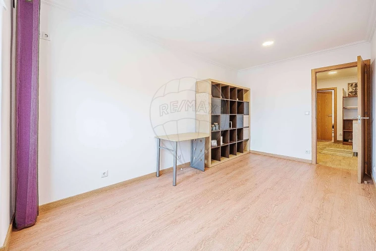 Apartamento T3 para Venda em Mina de Água Foto 26