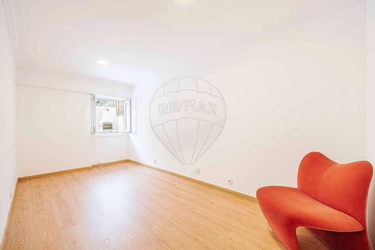 Apartamento T3 para Venda em Mina de Água Foto 19