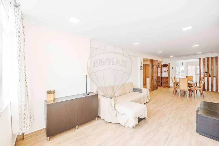 Apartamento T3 para Venda em Mina de Água Foto 10