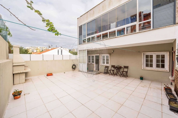 Apartamento T3 para Venda em Mina de Água Foto 34