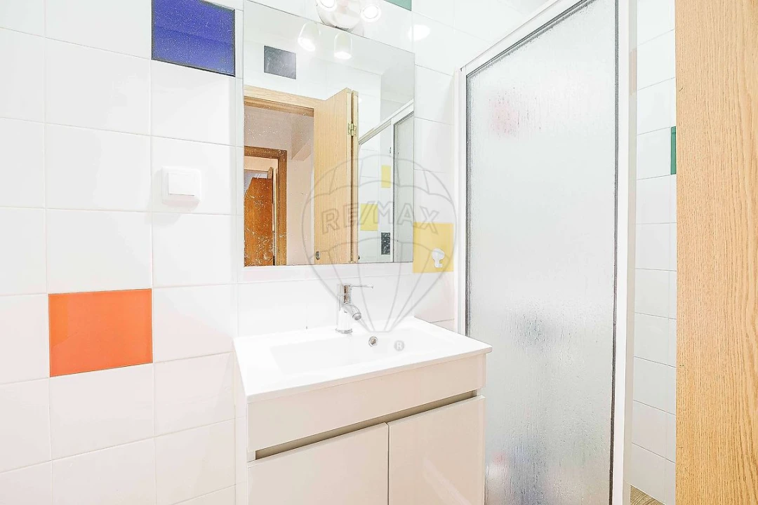 Apartamento T3 para Venda em Mina de Água Foto 24